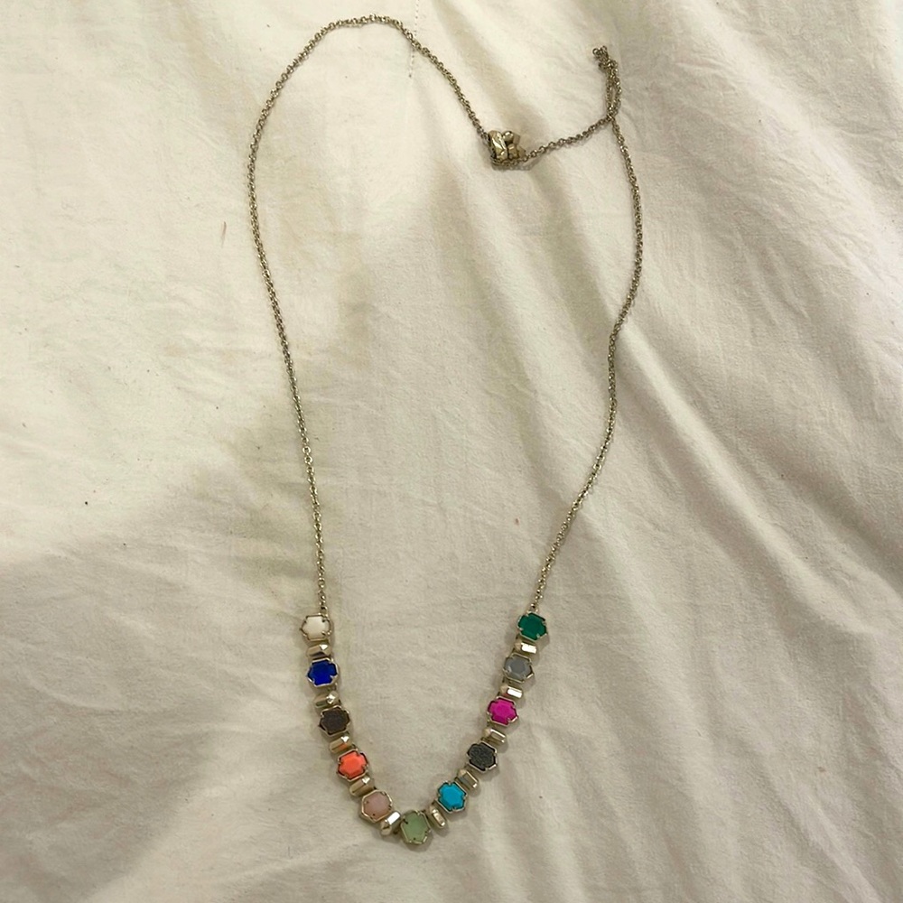 Kendra Scott necklace